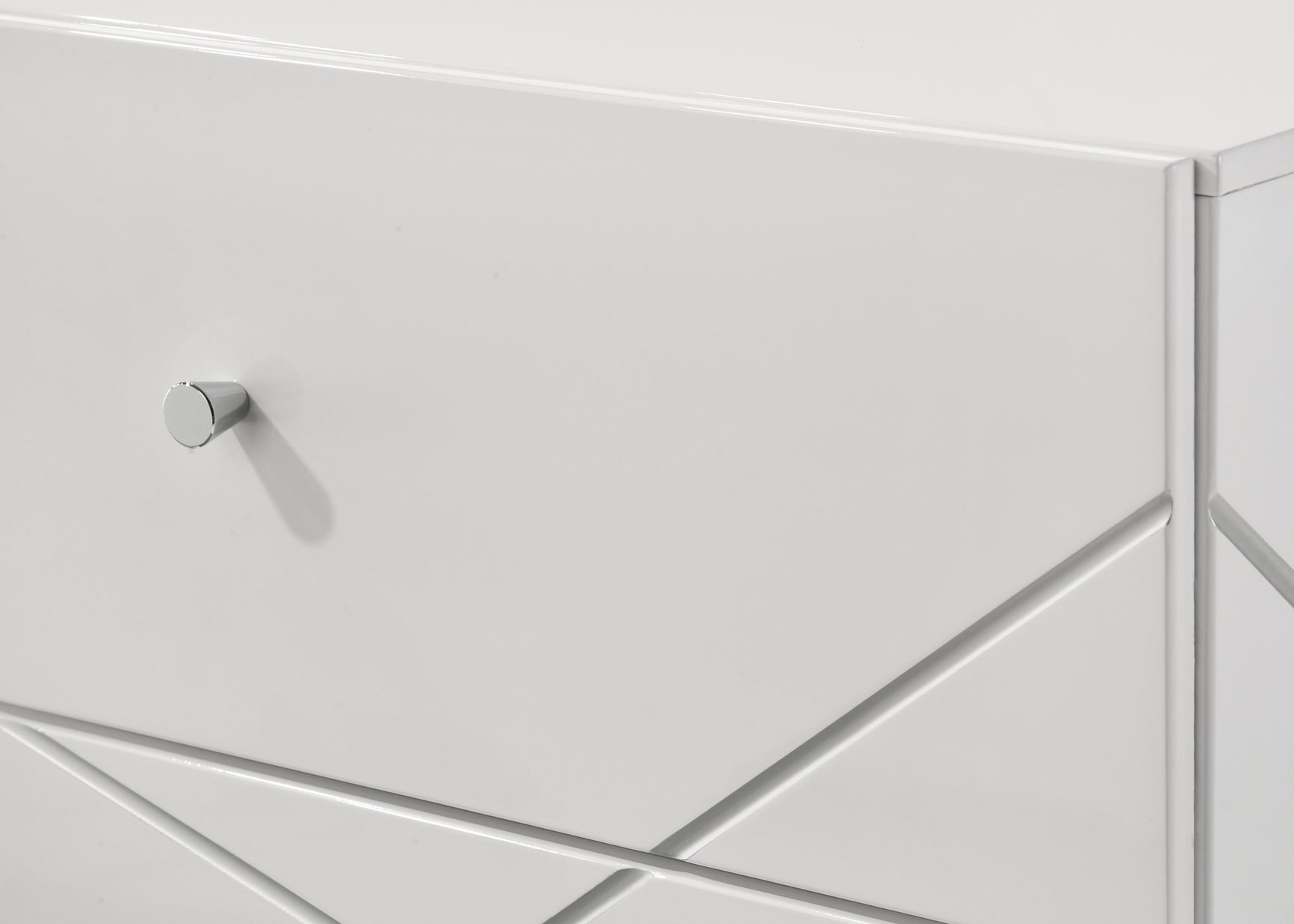 Ayla Bedroom furniture side view