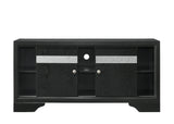 Regata Chest wood knob close-up