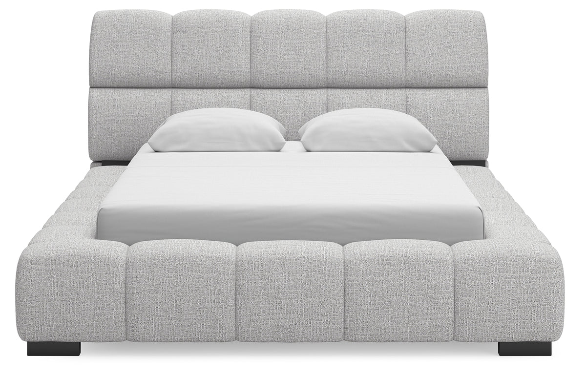 Grendusk Upholstered Bed headboard detail
