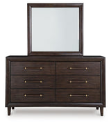 Dantenton dresser head-on view