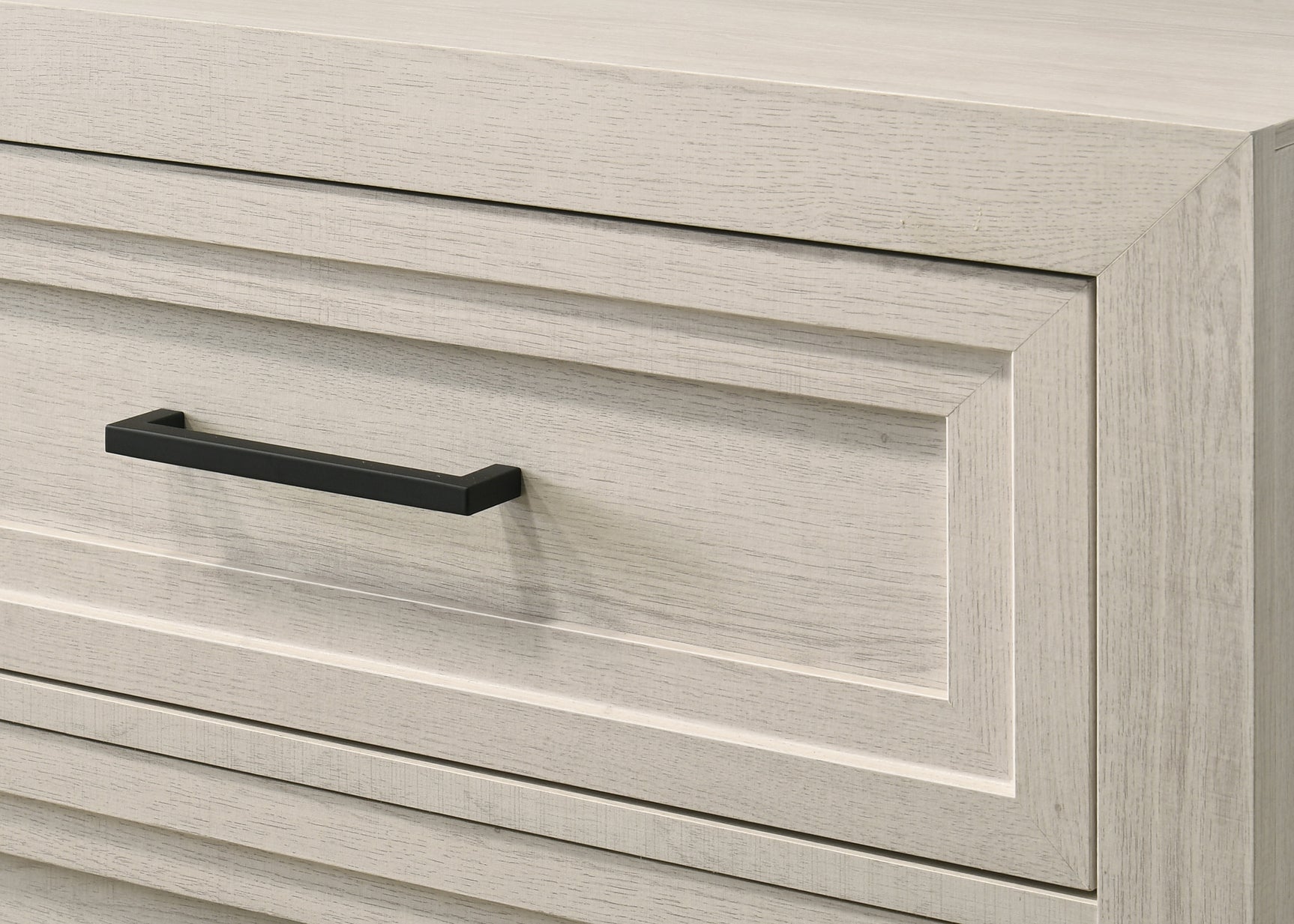 Lorraine Cream Panel Full Bed front view