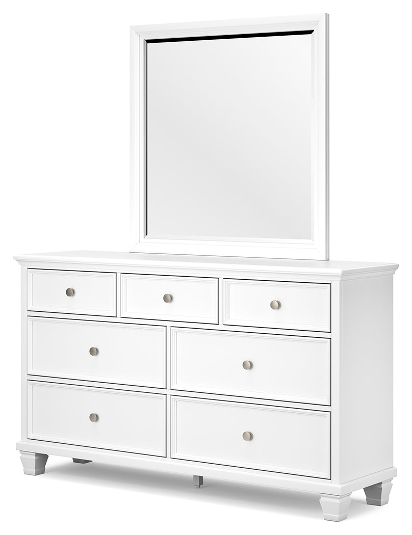 Side view of Fortman 7-drawer dresser