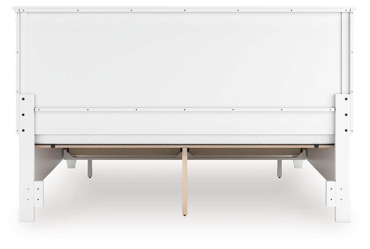 Tapered feet detail of Fortman Bed
