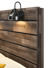 Carter Queen Platform Bed footboard view
