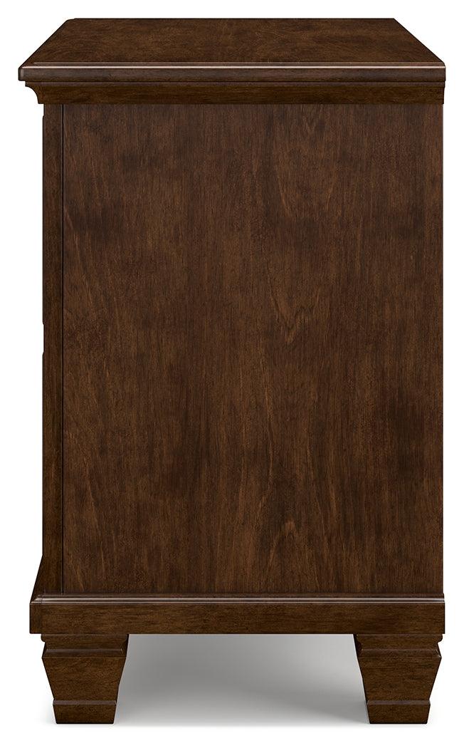 Alternate side angle Danabrin Nightstand