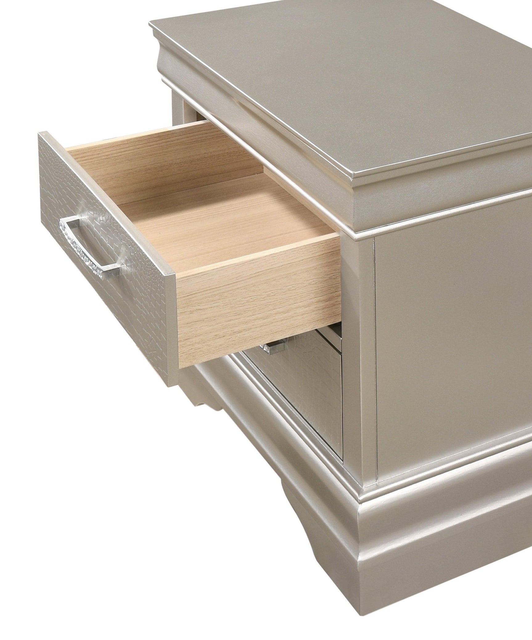 Amalia Dresser Silver, Classic And Modern Wood, Classic Metal 6 Drawers - Ella Furniture