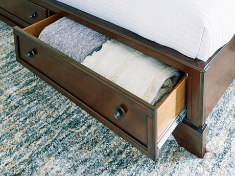 Storage footboard drawers detail