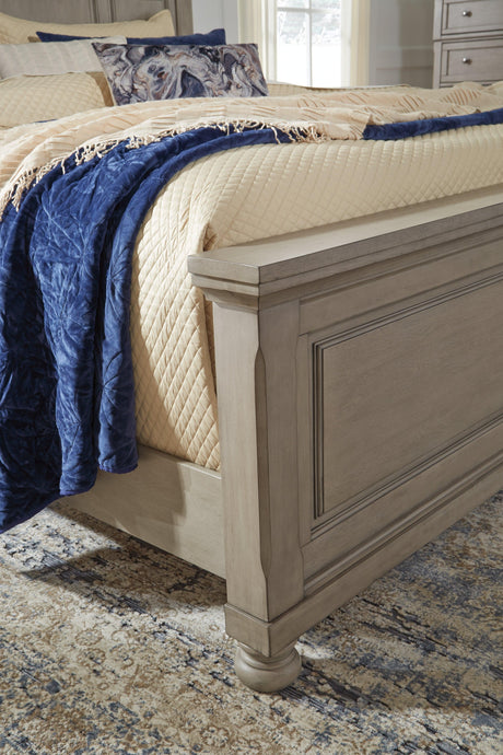 Lettner Light Gray King Panel Bed footboard detail