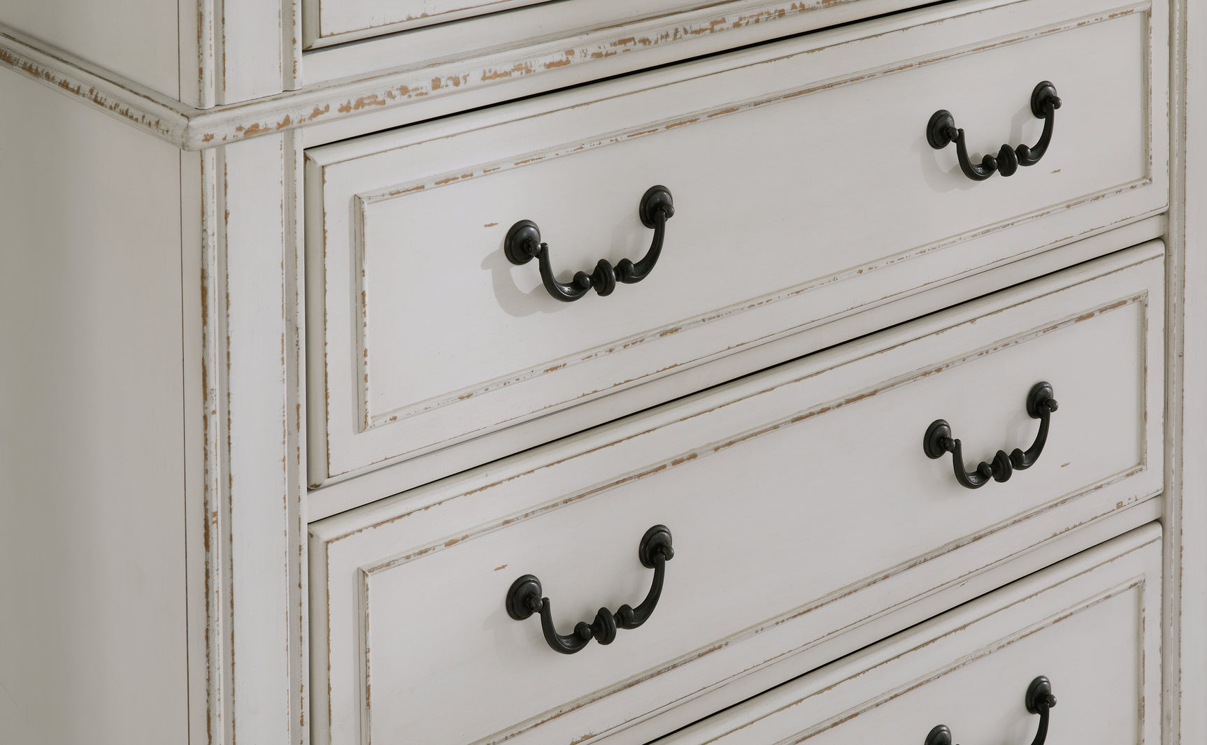Blendon Chest of Drawers drawer handle detail