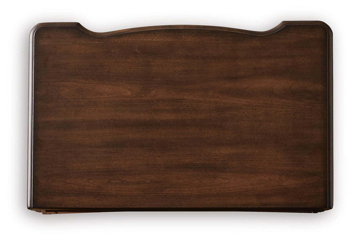 Lavinton Brown Poster Bedroom Set view 12