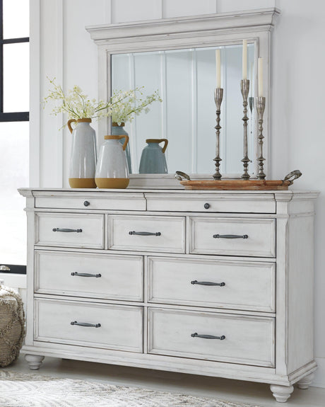 Kanwyn dresser mirror close-up