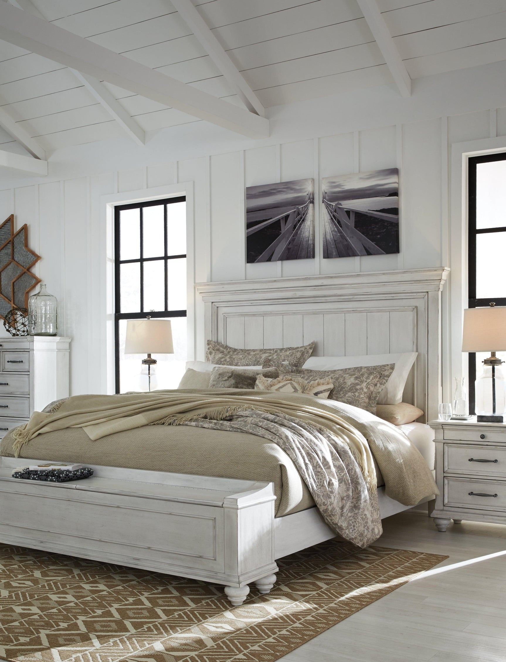 Kanwyn King Panel Bed with storage bench mood lighting D