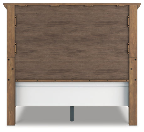 Feddinger Queen Bed back view