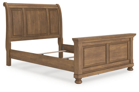 Feddinger Medium Brown Queen Sleigh Bed angled view left side