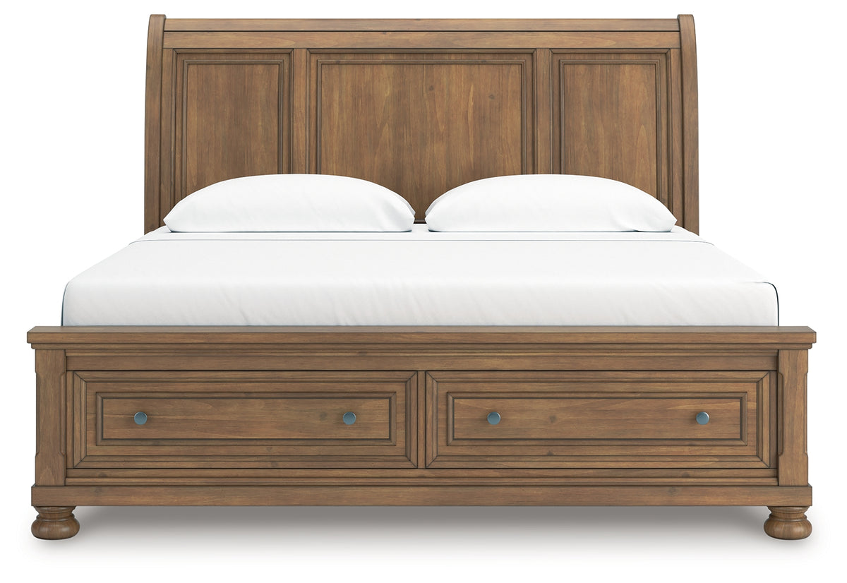 Headboard front on view of Feddinger sleigh bed