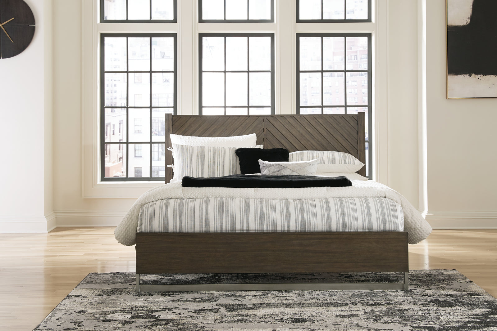 Arkenton Grayish Brown King Panel Bed