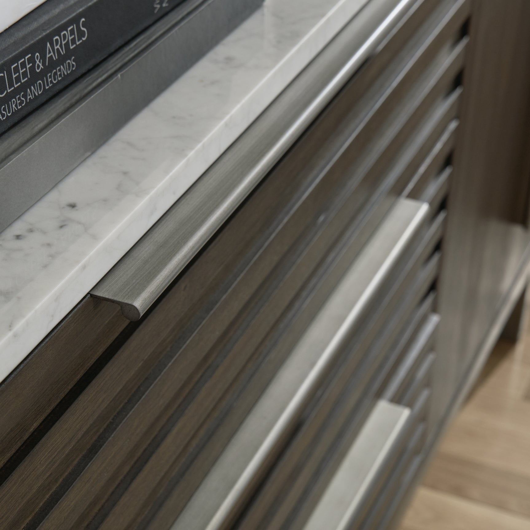 Arkenton Grayish Brown/White Dresser