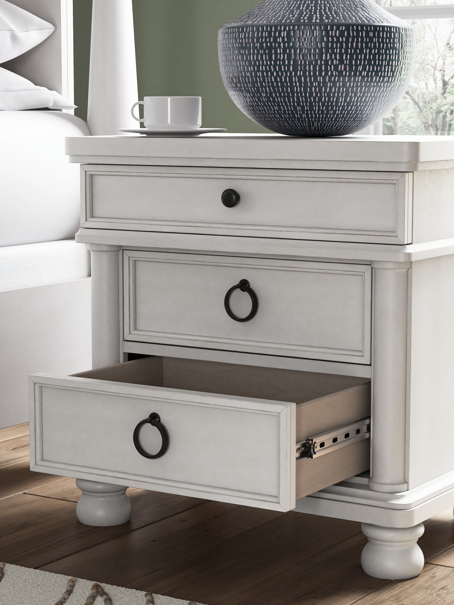 Rowlenstown Nightstand drawer hardware detail