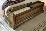 Frantanna Storage Bench footboard detail