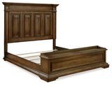 Frantanna King Panel Bed headboard detail