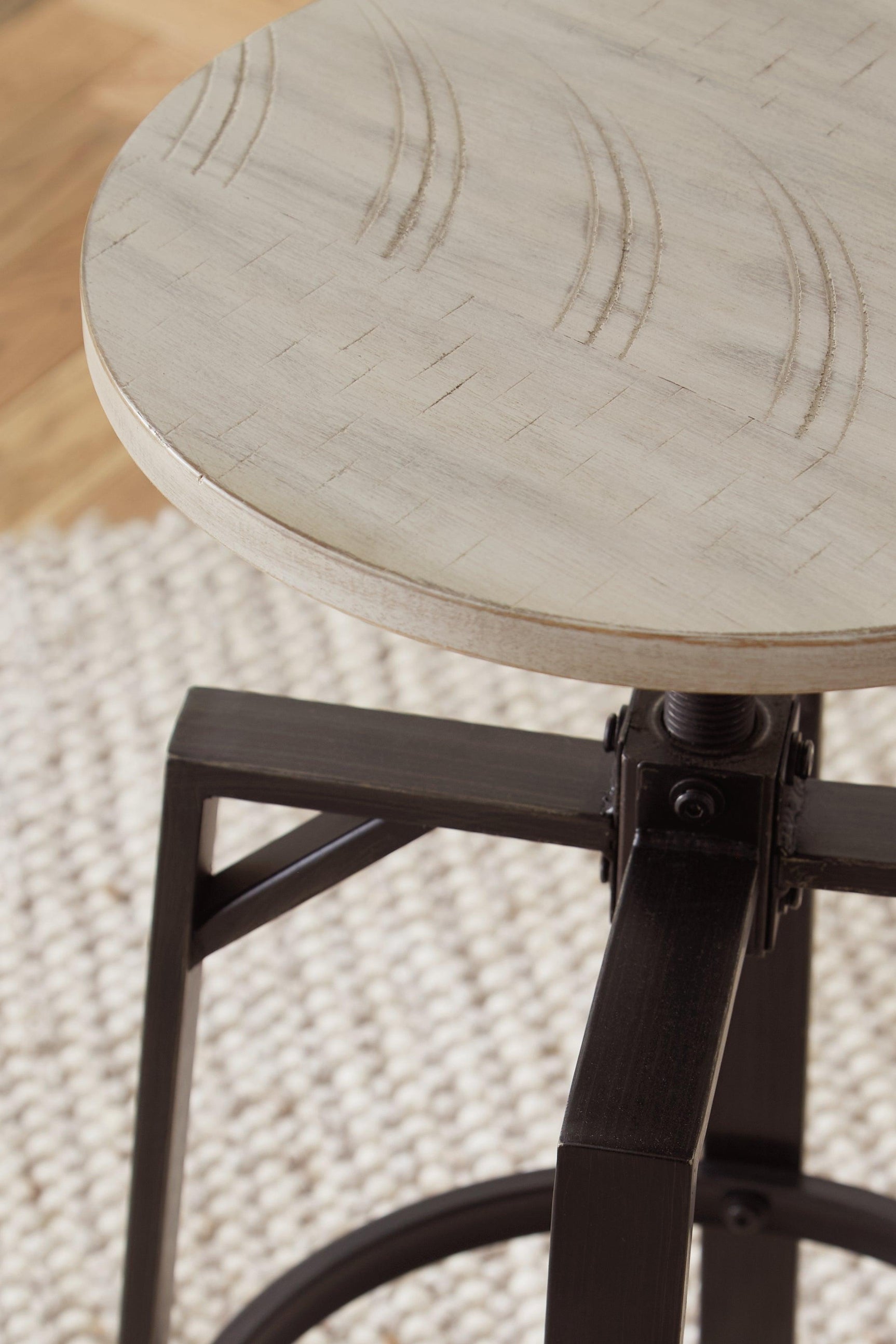 Footrest and frame detail on Karisslyn Counter Height Stool