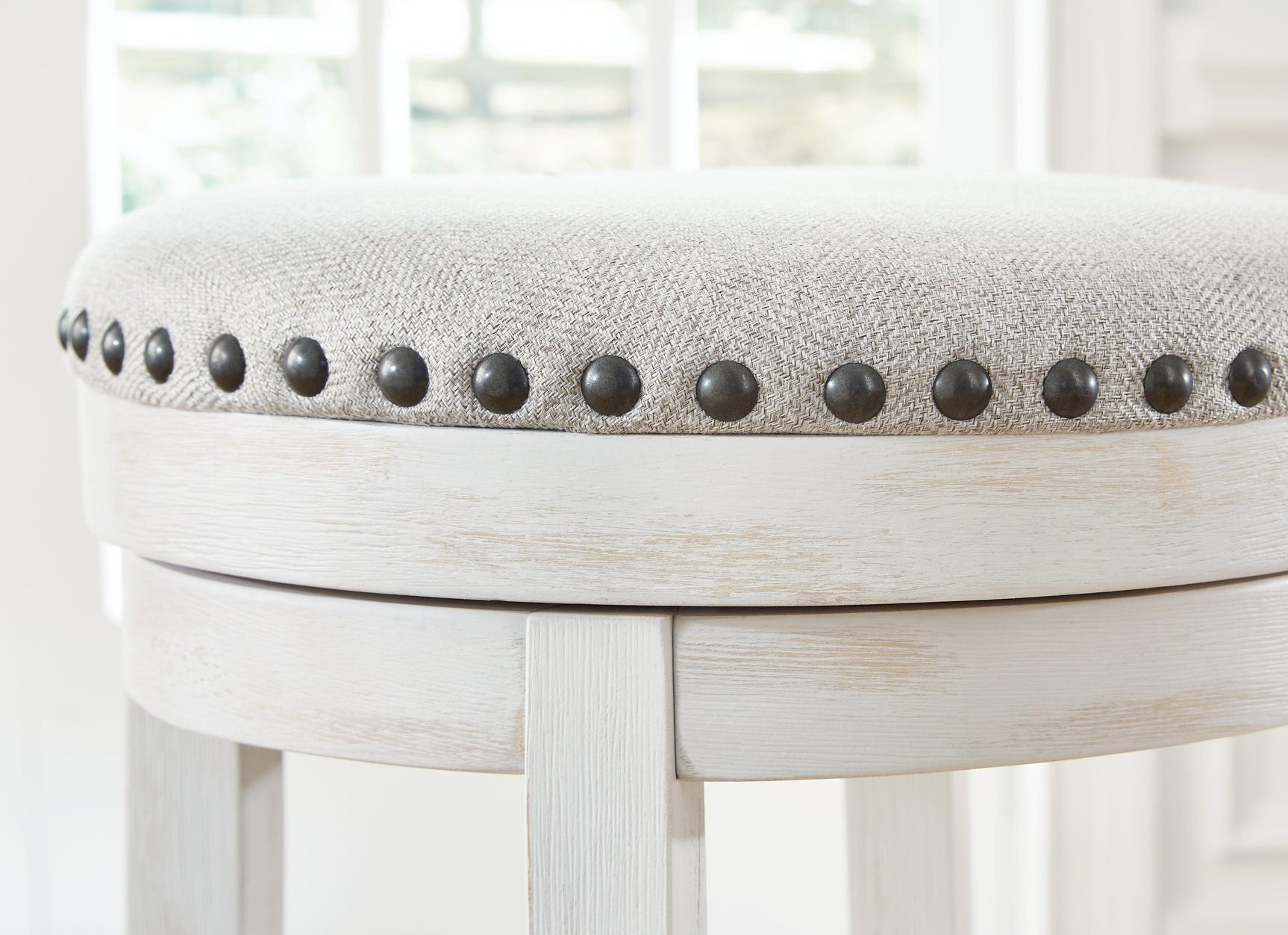 Valebeck Stool vintage white wood finish detail