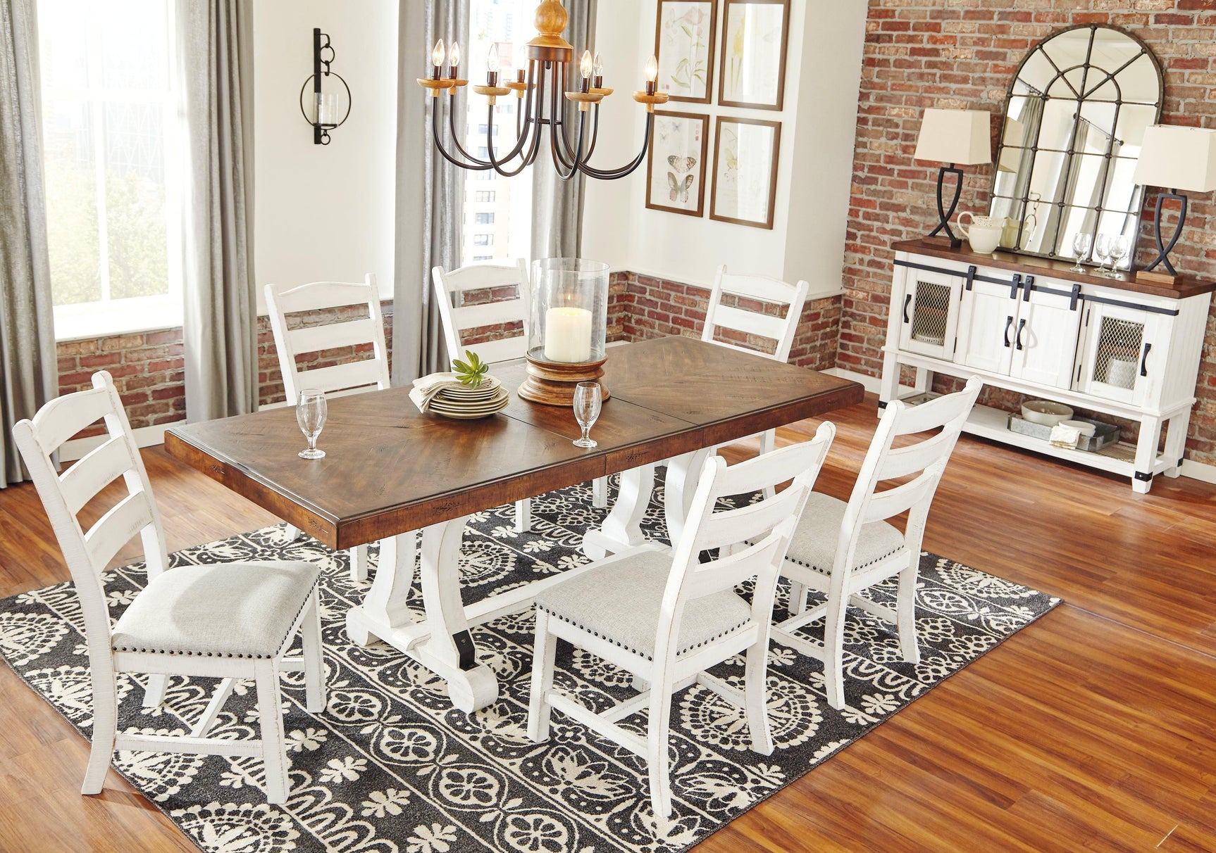 Valebeck Dining Table Mood Lighting Display