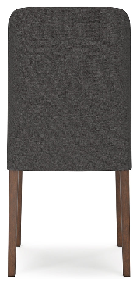 Lyncott dining set angled view