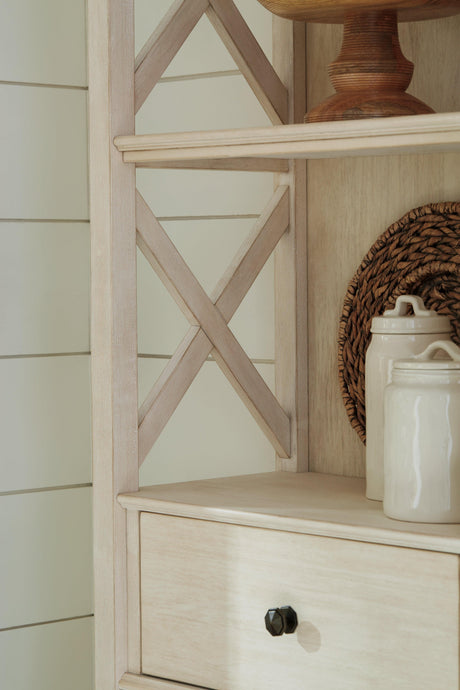 Detail of antiqued white textured finish