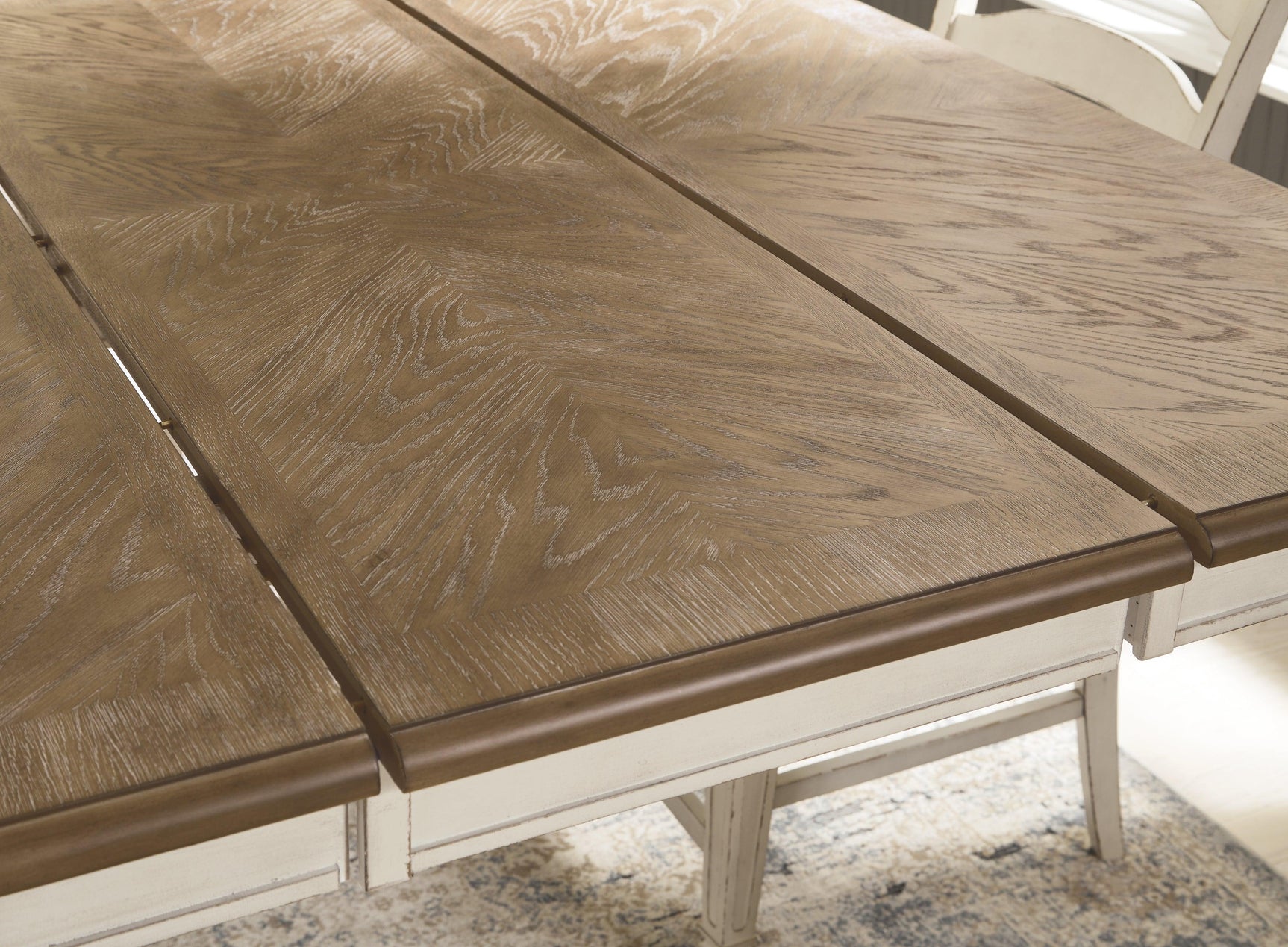 Realyn Two-tone Counter Height Dining Table - Ella Furniture