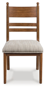 Greddinton Brown head-on dining chair