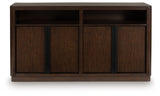 Dilenno dining server head-on front view