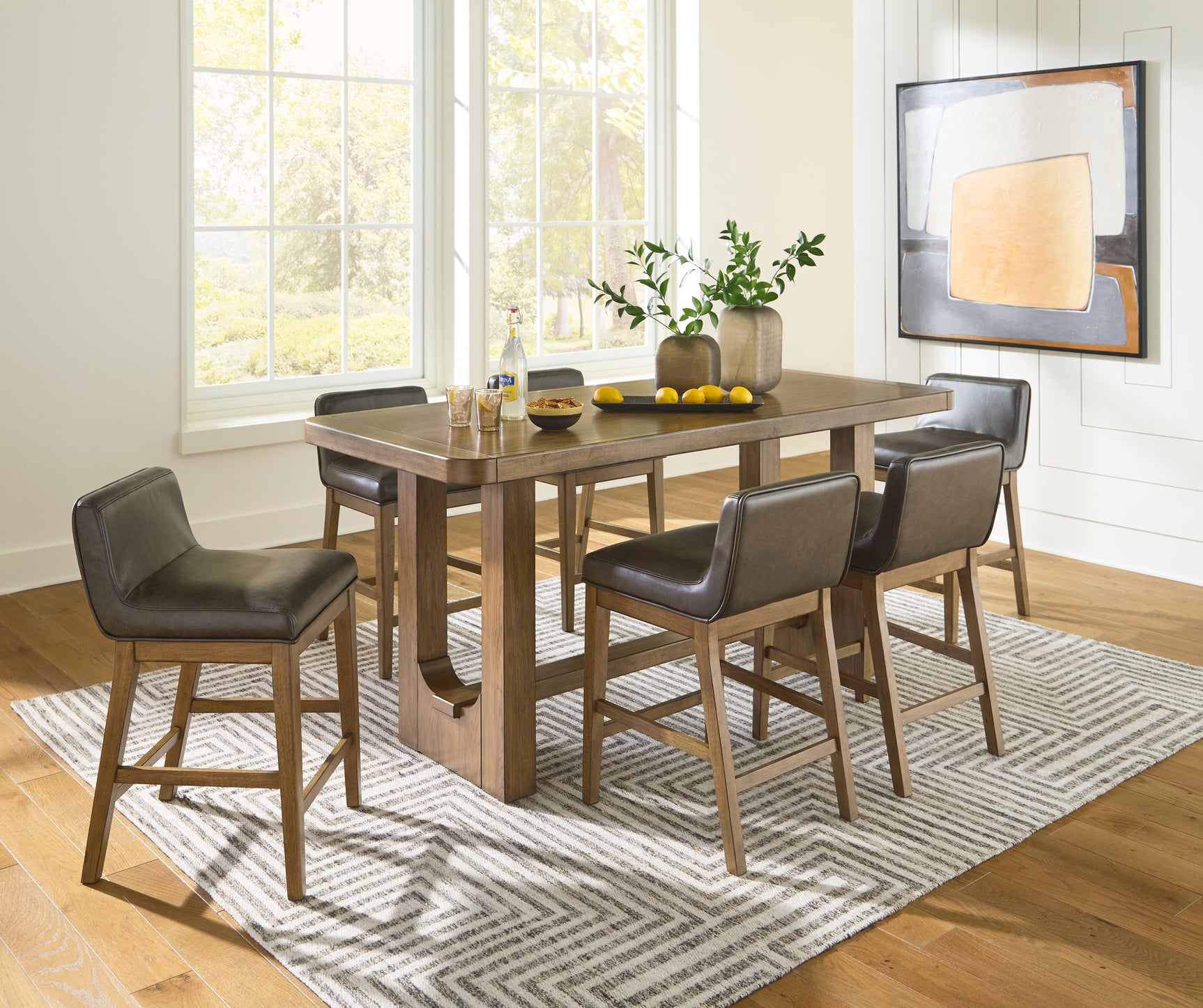 Cabalynn dining table detail angle