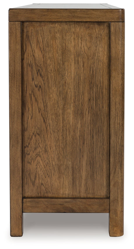 Cabalynn dining server side view