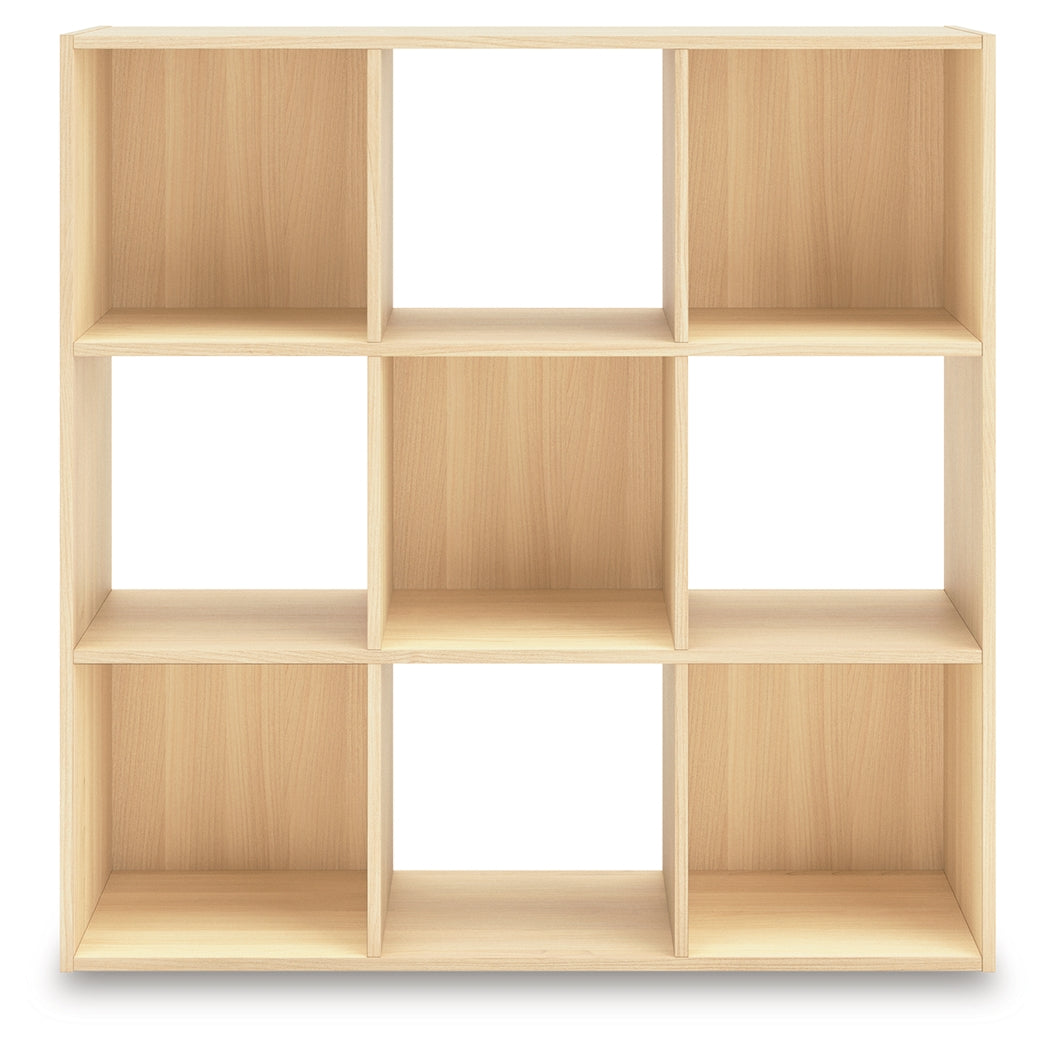 Piperton organizer head-on front