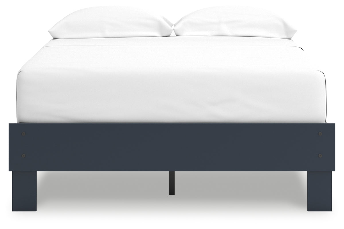 Simmenfort Full Platform Bed complete bed angle