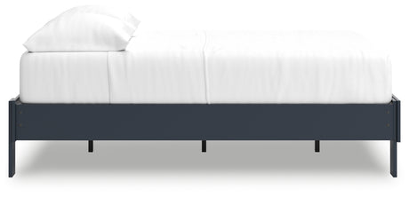 Simmenfort Full Platform Bed footboard and side view