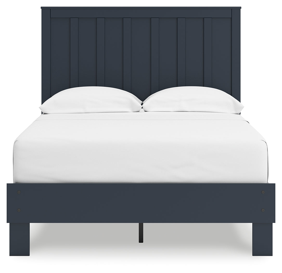 Simmenfort Full Platform Bed back view