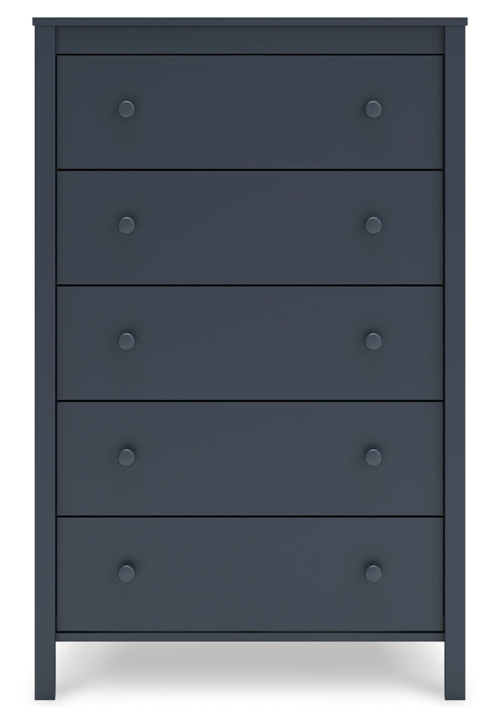 Simmenfort chest of drawers head on view