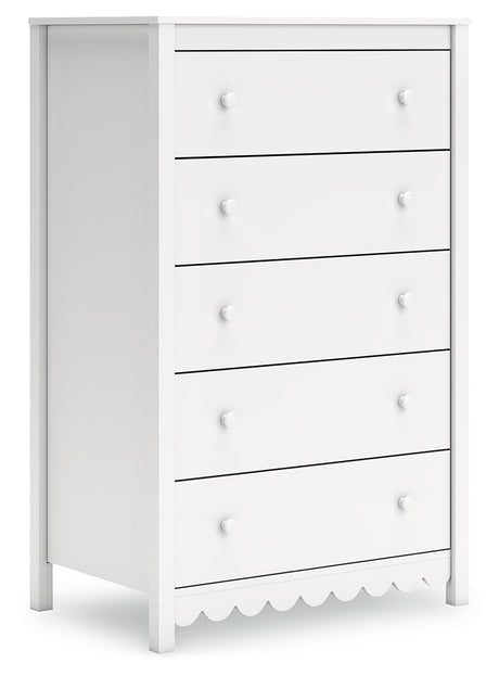 Side angle of Hallityn White Chest of Drawers