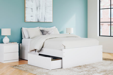 Onita Queen platform bed detail top view
