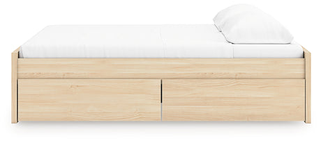 Onita King Platform Bed overview from above
