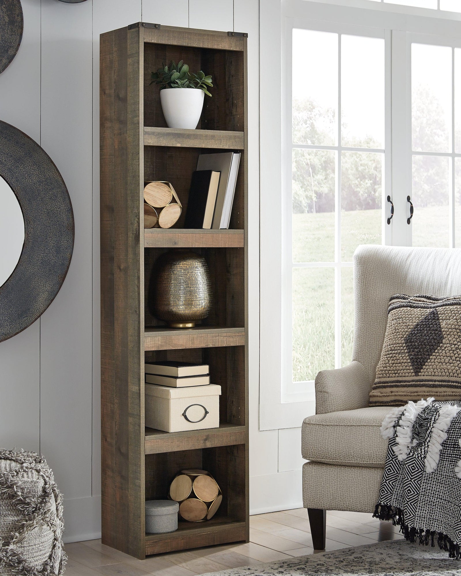 Trinell Brown Pier EW0446-124 - Ella Furniture