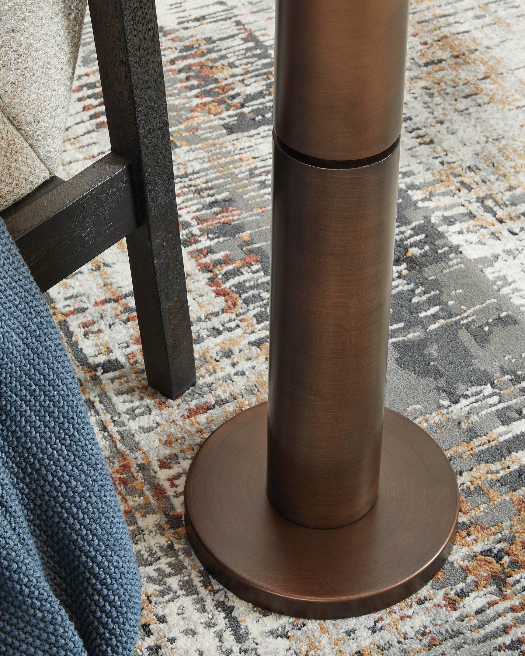 Detail of Wendfield floor lamp base