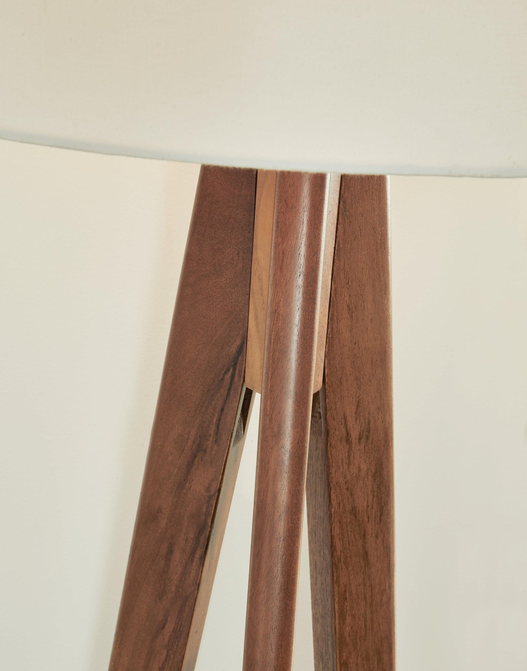 Dallson Floor Lamp detail showing wood base finish and hardware