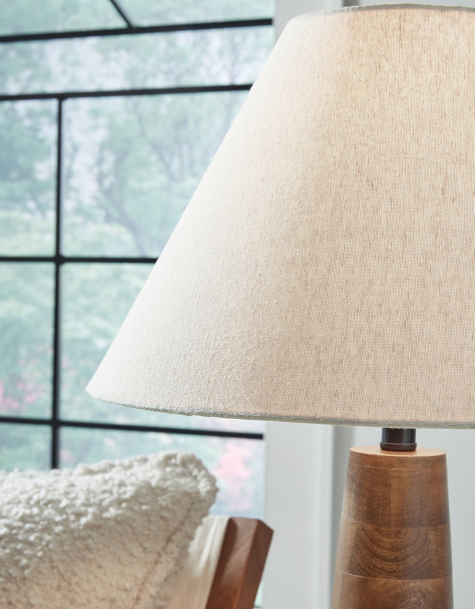 Danset Brown 2-Piece Table Lamp Set