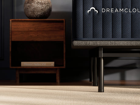 DreamCloud Classic Hybrid Full Mattress coil support detail