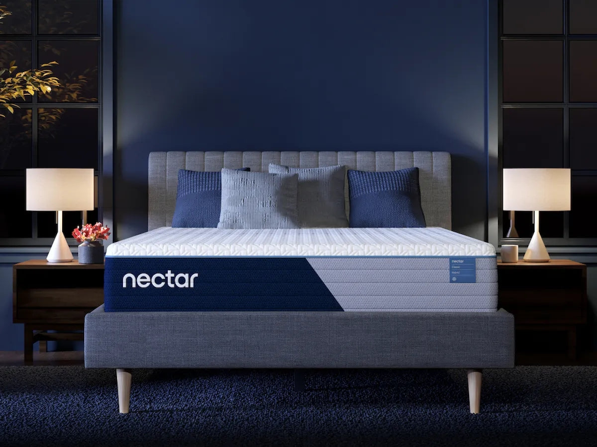 Nectar Classic Hybrid 5.1 queen mattress side profile