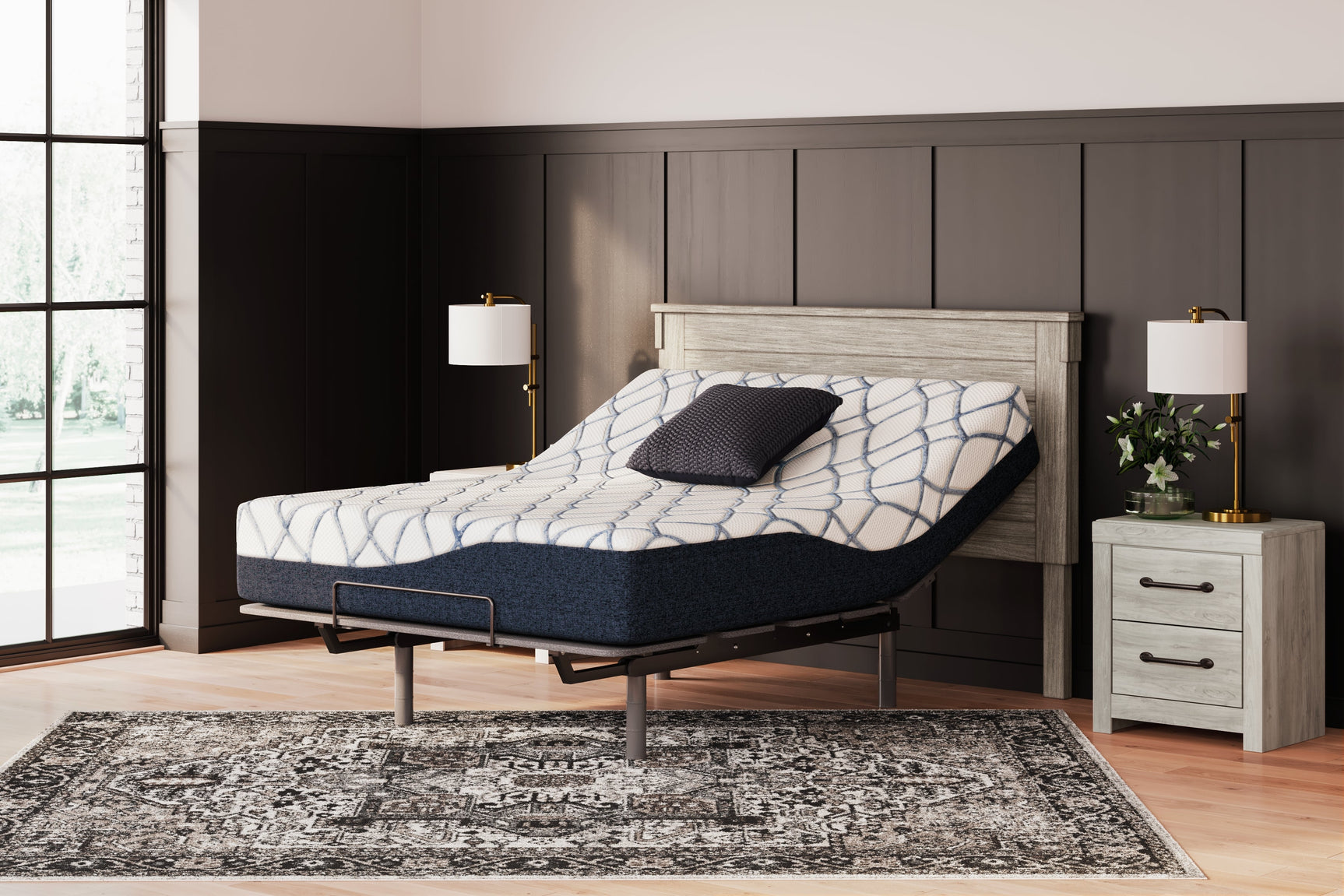 Horizontal view of mattress label and cover fabric