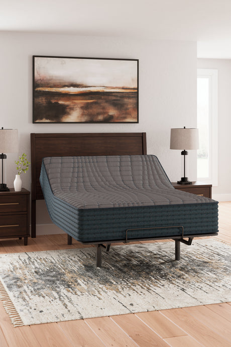 Gray 1200 Hybrid Queen Mattress angled view